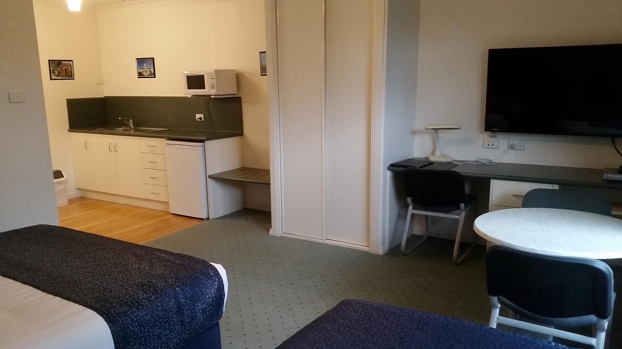 Ararat Southern Cross Motor Inn Extérieur photo